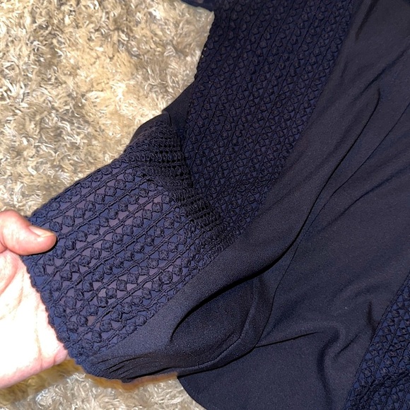 Ann Taylor navy blue short sleeve button down blouse with - Picture 4 of 6